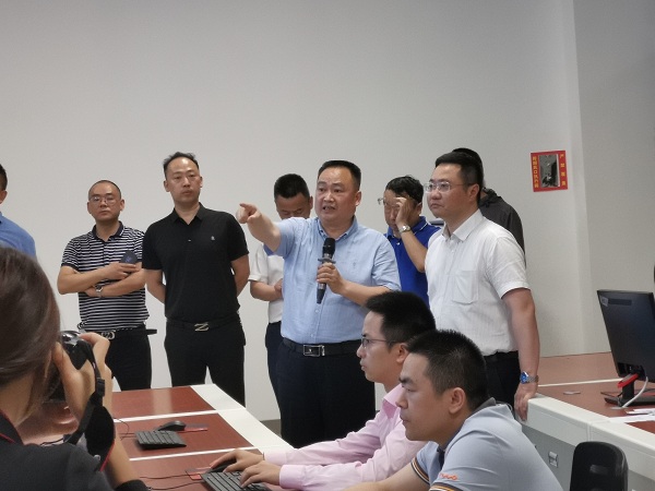 說(shuō)明: C:\Users\king\Desktop\2.jpg